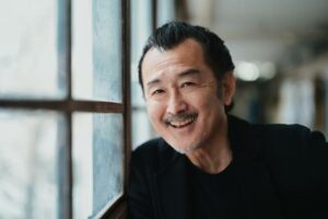吉田鋼太郎