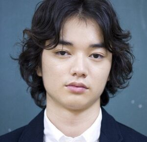 染谷将太