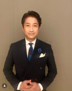 谷原章介