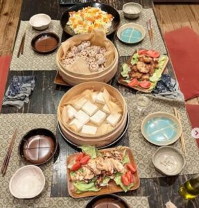 井上咲楽　実家　ごはん