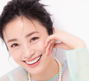 上戸彩